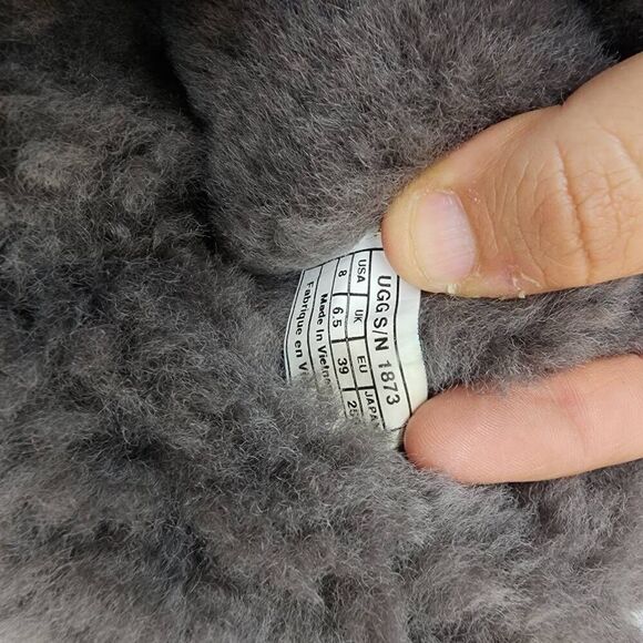 UGG Size 8 Women's Bailey Button Triplet Tall Charcoal Grey Suede Boots 1873 - Picture 9 of 9